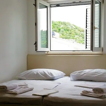 Mirjana Hotel